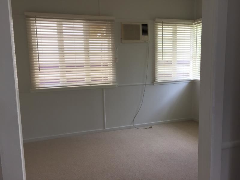 146 Richardson Road, Park Avenue QLD 4701